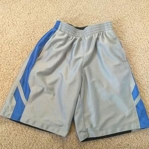 Boys S Starter reversible shorts